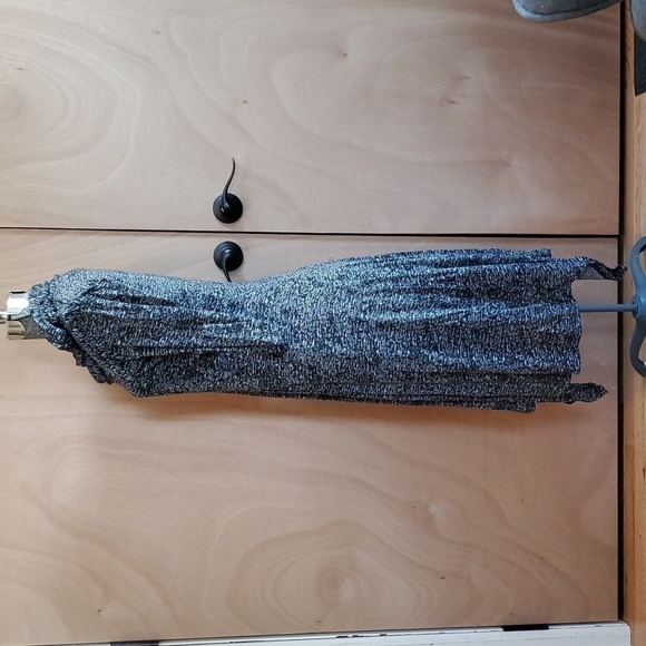 Amanda Lane Dress - Picture 3 of 5